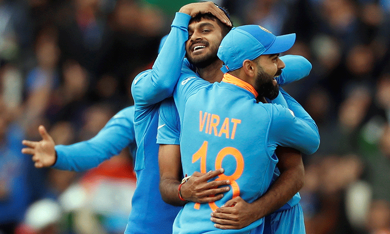 بھارتی آل راؤنڈر وجے شنکر زخمی ہوگئے