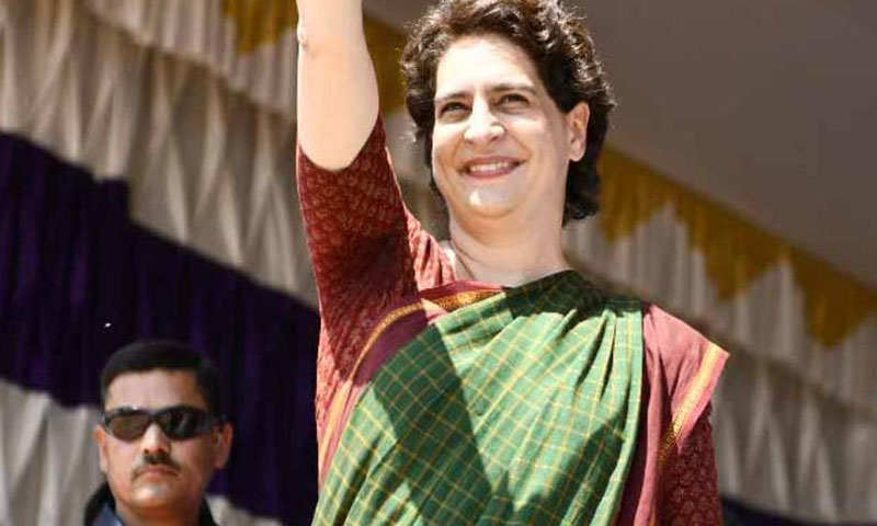 اقتدار کی ’بھوکی‘ بی جے پی: پرینکا گاندھی بھی ’چیخ‘ پڑیں