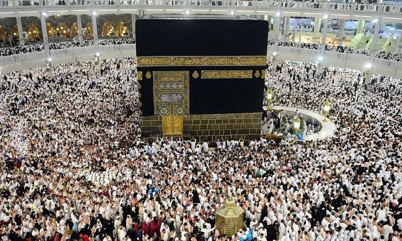 کورونا وائرس: سعودی شہریوں کو بھی عمرے کی ادائیگی سے روک دیا گیا