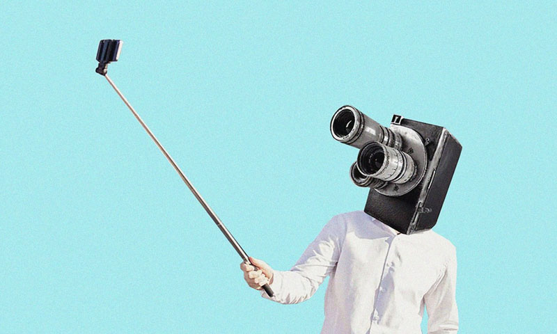 یقین کریں : شارک مچھلی سے زیادہ سیلفی نے انسانی جانیں لے لیں