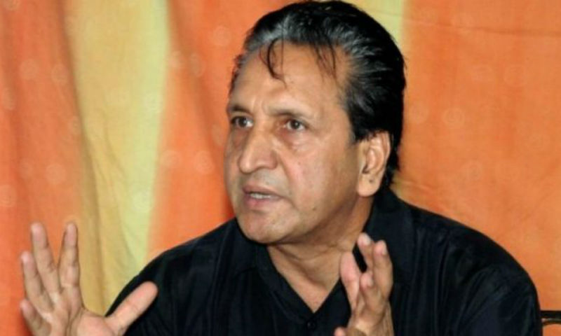 مکی آرتھر نے پاکستان کی کرکٹ کو برباد کر دیا، عبد القادر