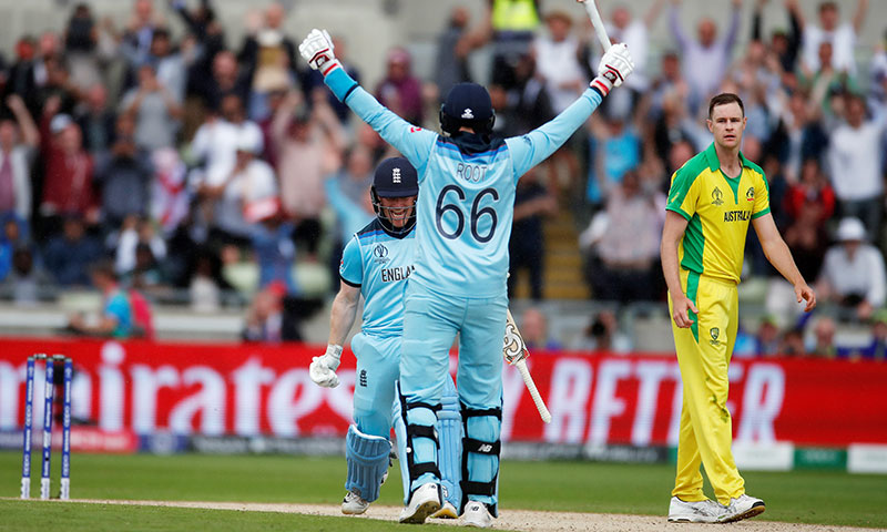 یک طرفہ مقابلے کے بعد آسٹریلیا کو شکست، انگلینڈ فائنل میں