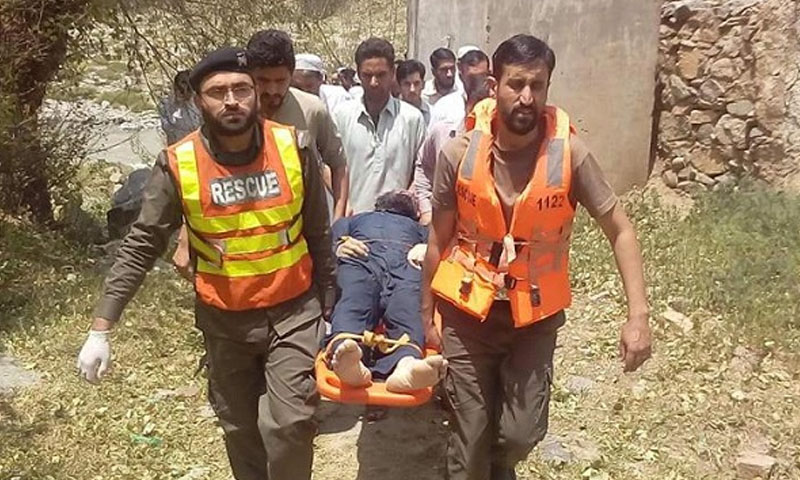 سیلفی نے باپ بیٹی کی جان لے لی