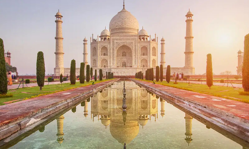 بھارت: شیوسینا نے تاج محل میں پوجا کرنے کی دھمکی دے دی