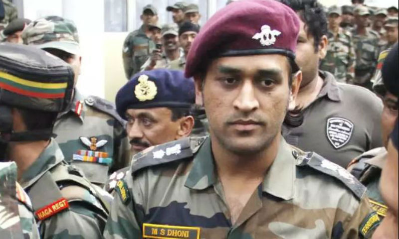 دھونی مقبوضہ کشمیر میں فوجی ڈیوٹی سرانجام دیں گے