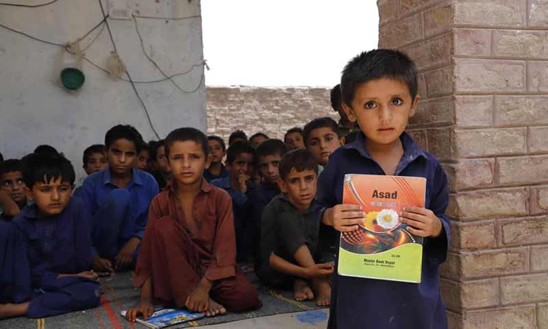 پنجاب پولیس بچوں کو پڑھائے گی