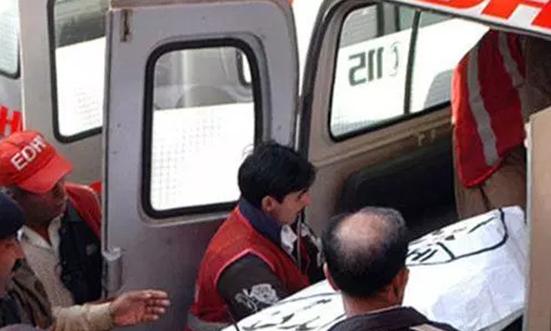 دم گھنٹے سے 4 بھائی جاں بحق