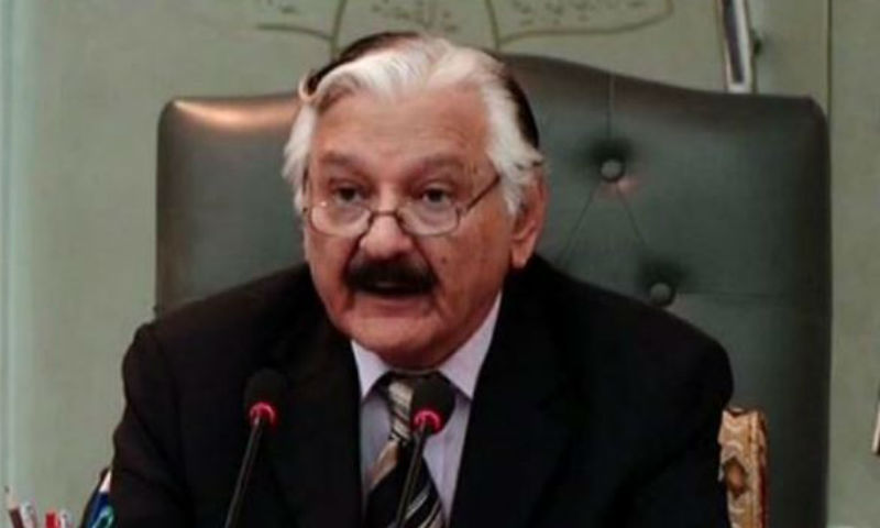 حکومت کا چیف الیکشن کمشنر کے خلاف ریفرنس دائر کرنے کا فیصلہ