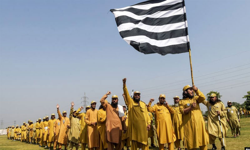 دھرنے میں شرکت پر انصارالاسلام کے چیف نے معافی مانگ لی