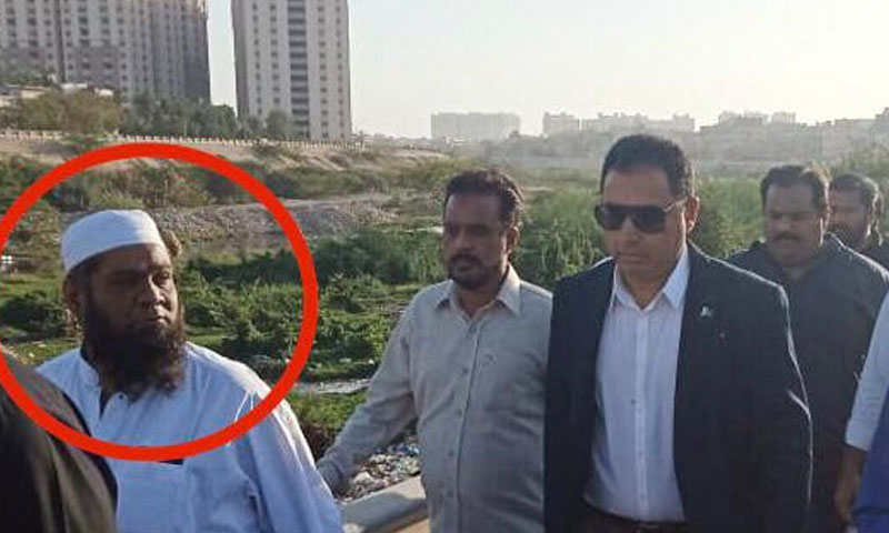 کراچی: پی ٹی آئی مقامی رہنما کا قتل، نماز جنازہ ادا کردی گئی کراچی: پی ٹی آئی مقامی رہنما کا قتل، نماز جنازہ ادا کردی گئی