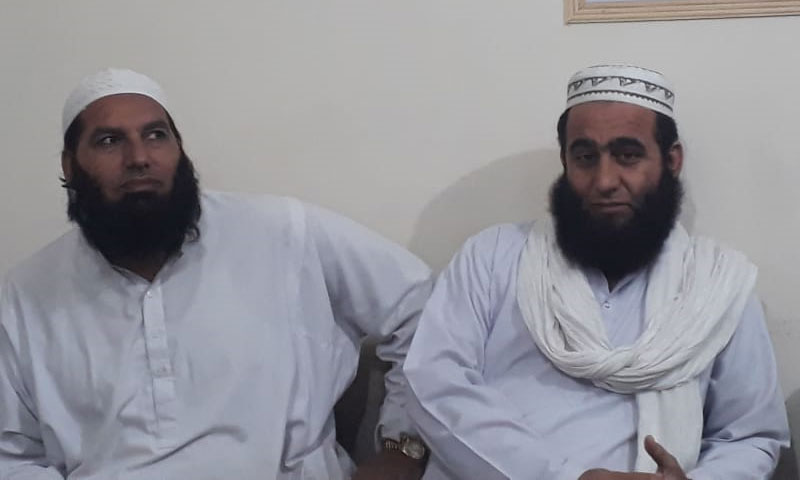 مولانا کے دھرنے سے قبل گرفتاریاں شروع