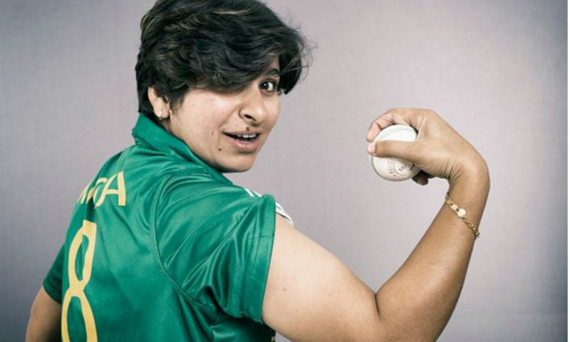 ندا ڈار کا سڈنی تھنڈرز سے معاہدہ، بنگلہ دیش کیخلاف سیریز کھیلنے سے معذرت