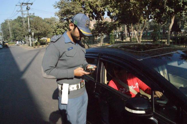 ای چالان جمع نہ کرانے والوں کے خلاف سخت کارروائی کا فیصلہ