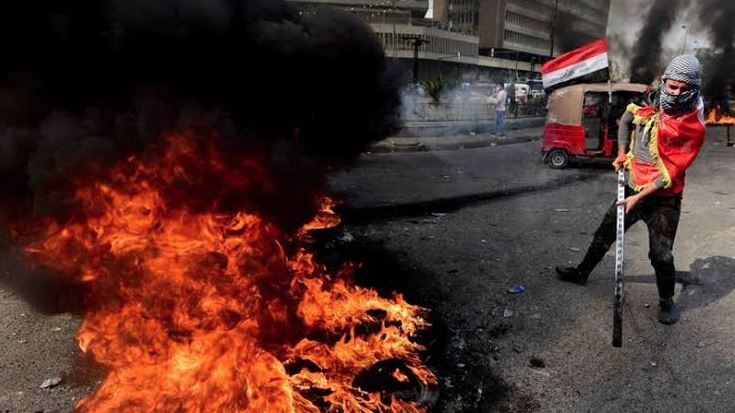 عراق: ایرانی قونصل خانے پر حملہ، تین مظاہرین ہلاک