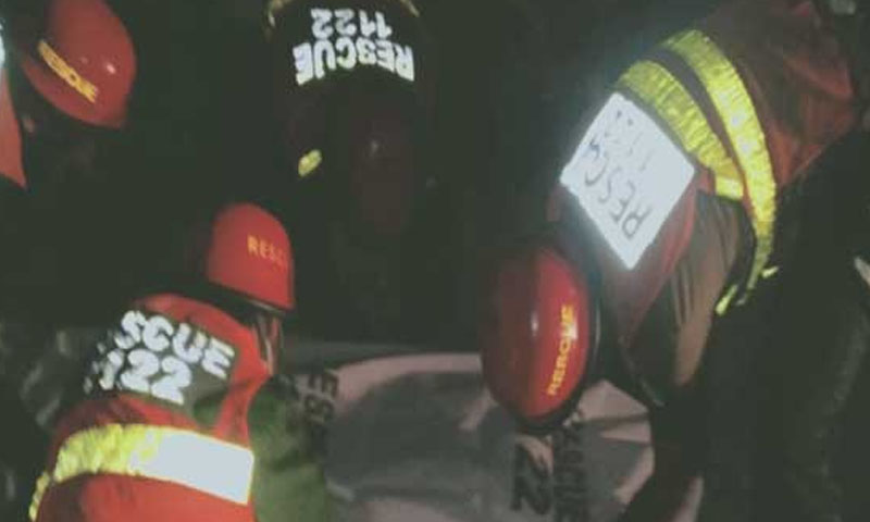 راجن پور میں دہشت گردوں کا حملہ، 2 اہلکاروں سمیت 5 افراد شہید