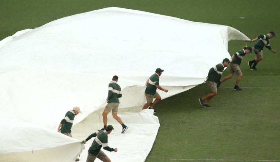 پہلا ٹی ٹوئنٹی، میچ ایک مرتبہ پھر بارش باعث روک دیا گیا