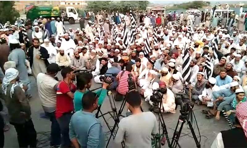 جے یو آئی (ف) کے دھرنے عارضی طور پر ختم، ٹریفک کی روانی بحال