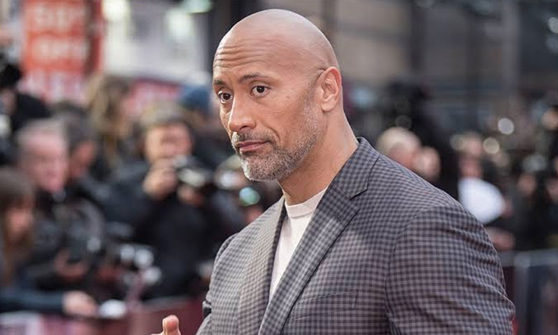 دی راک دن میں کتنی بار نہاتے ہیں ؟