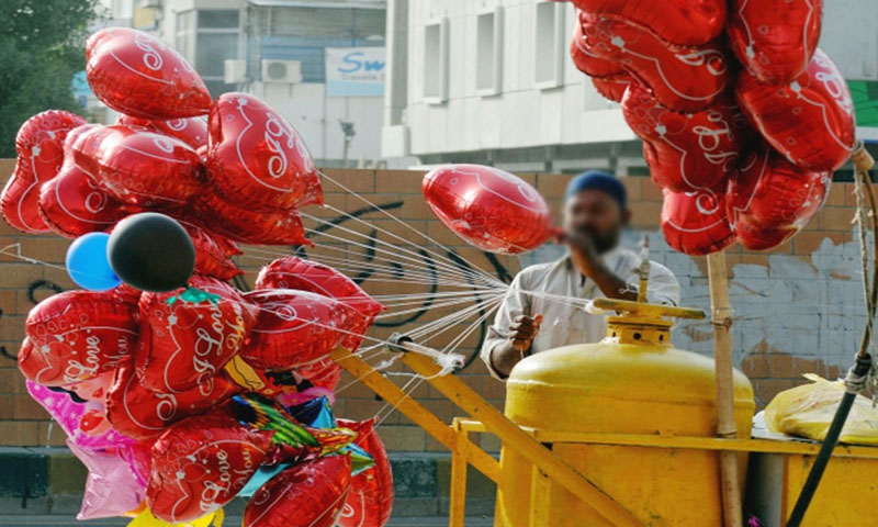 لاہور: گیس سلنڈر دھماکے سے دو افراد جاں بحق تین زخمی لاہور: گیس سلنڈر دھماکے سے دو افراد جاں بحق تین زخمی