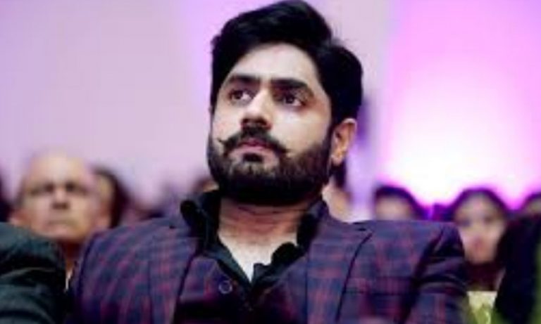 ابرار الحق نے سیاست میں واپسی سے متعلق  اپنے دل کی بات کہہ دی