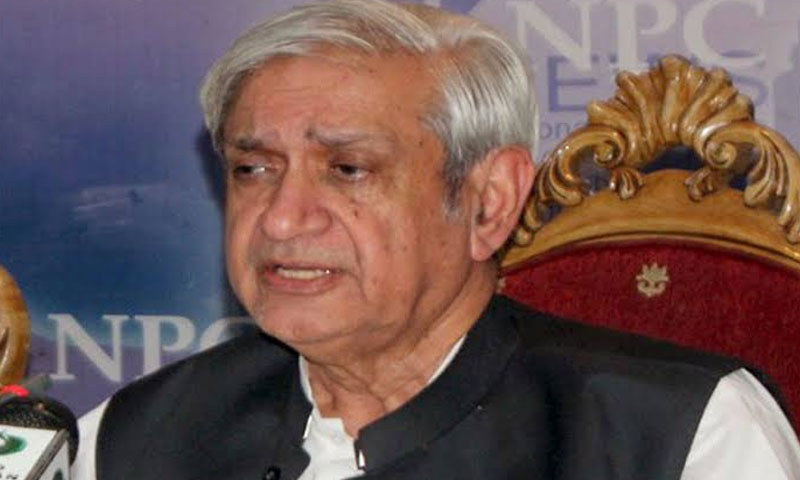 گندم کی درآمد سے آٹے کی قیمت میں کمی آئے گی، فخر امام