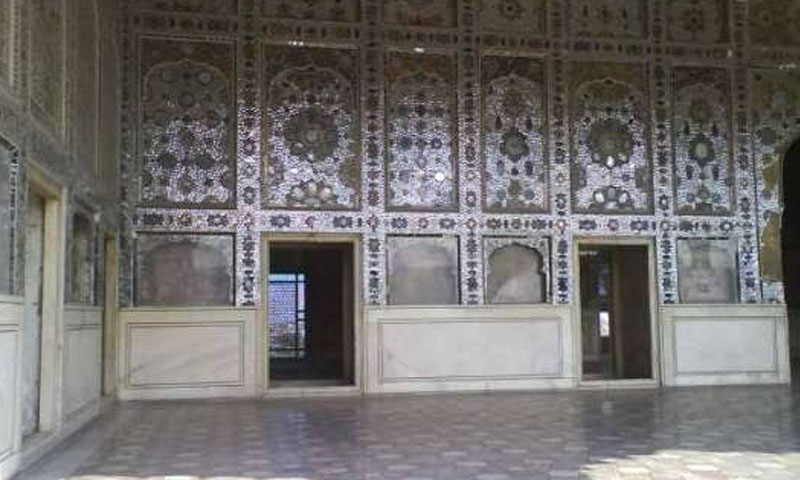 لاہور: شاہی قلعے میں مہندی، والڈ سٹی کی ایف آئی آر کے لیے درخواست