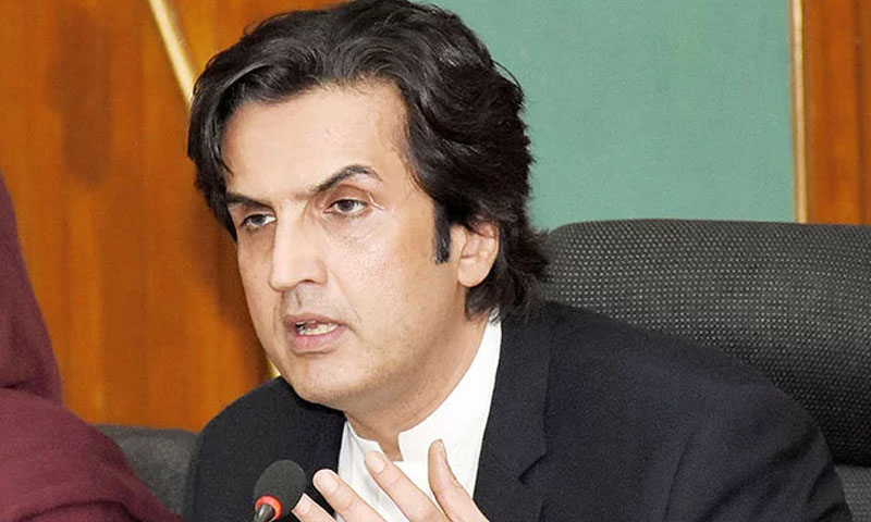 ٹڈی دل حملے پر فوری قابو نہ پایا گیا تو برے اثرات مرتب ہوں گے، خسرو بختیار