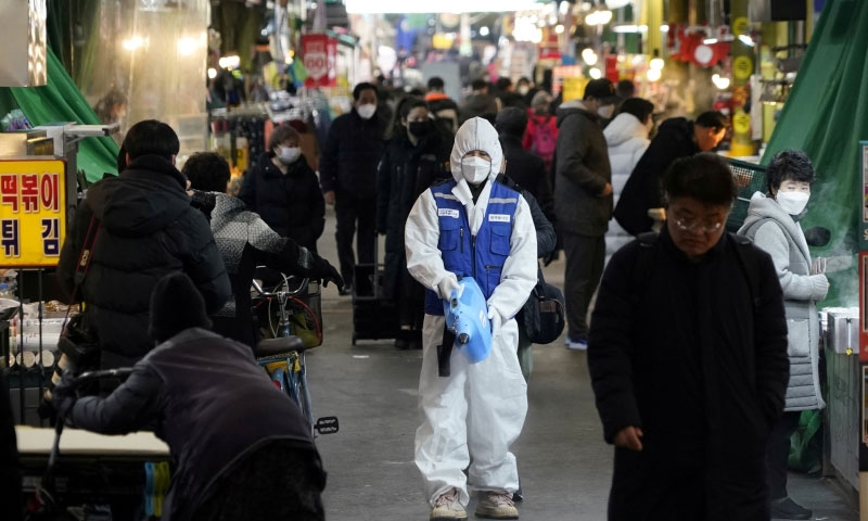 کورونا وائرس، برطانیہ کا بھارت کو ریڈ لسٹ سےنکالنے کا اعلان