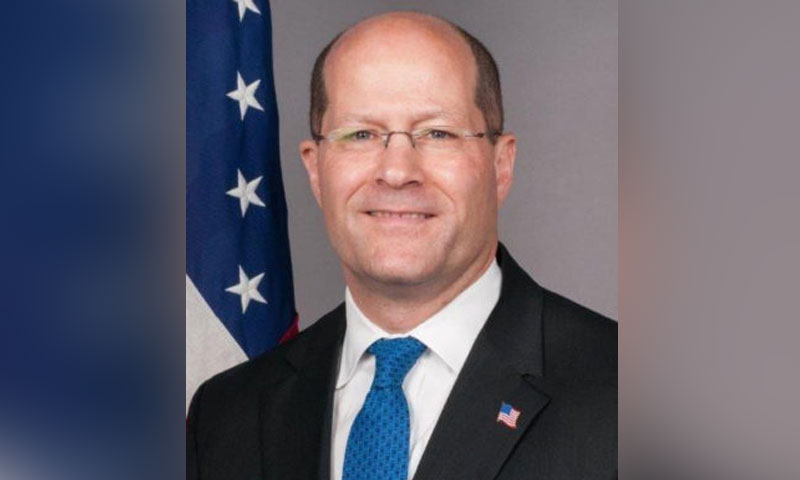 امریکی سفارتی عملے کی واپسی جاری، جان ہوور بھی پاکستان پہنچ گئے