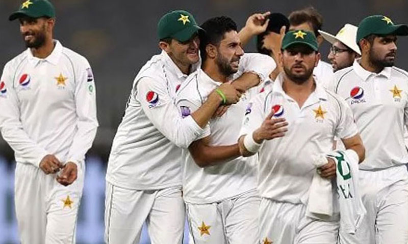 انگلینڈ کیخلاف ٹیسٹ سیریز، پاکستان کے 16رکنی اسکواڈ کا اعلان