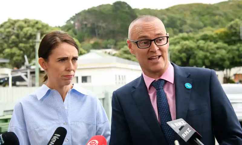 لاک ڈاؤن کی خلاف ورزی پر نیوزی لینڈ کے وزیر صحت کی تنزلی