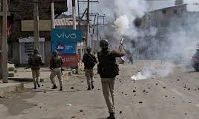 مقبوضہ کمشیر: بھارتی افواج نے دو کشمیریوں کو شہید کردیا