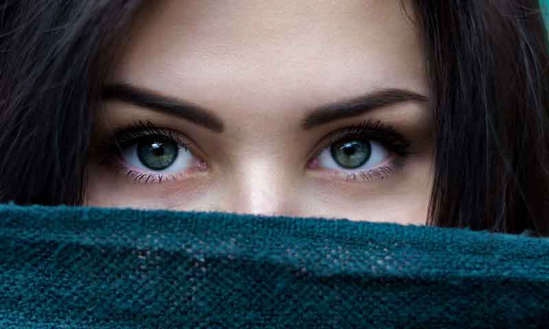 کورونا وائرس آنکھوں کے راستے بھی جسم میں داخل ہو سکتا ہے، تحقیق