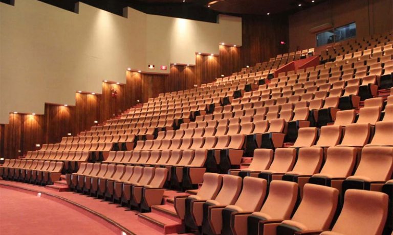 رمضان المبارک کے احترام میں پنجاب بھر کے تھیٹرز ایک ماہ کیلئے بند