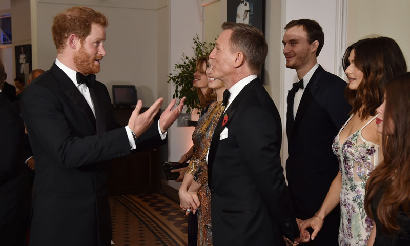 فلم 'نو ٹائم ٹو ڈائی' کے پریمیئر میں شہزادہ ہیری اور میگھن بھی مدعو