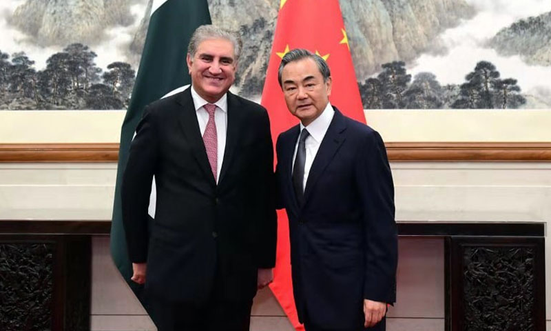 وزیر خارجہ کا دورہ چین مکمل، وطن واپسی کے لیے روانہ