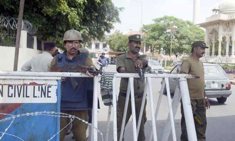 لاہور میں مبینہ پولیس مقابلہ، 2 ملزمان مارے گئے Punjab Police