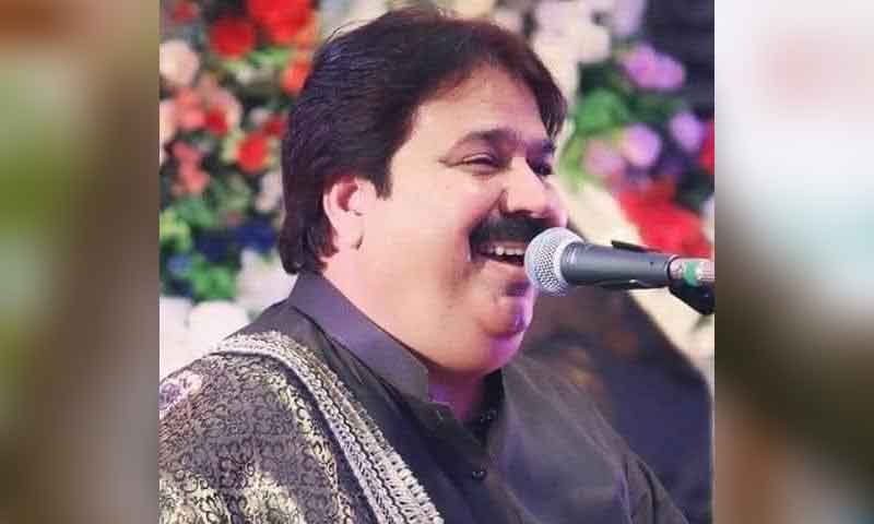 معروف سرائیکی گلوکار شفاء اللہ خان روکھڑی انتقال کر گئے