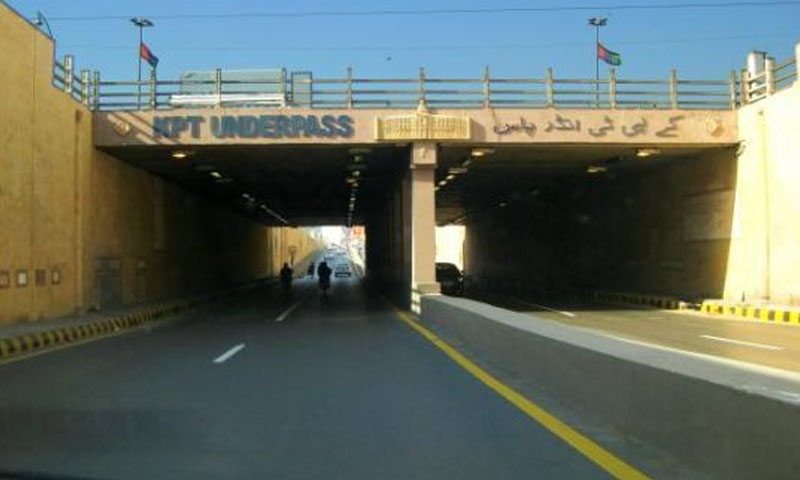 کراچی: کلفٹن کے پی ٹی انڈر پاس عارضی طور پر بند