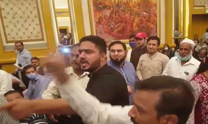 کے الیکٹرک کے خلاف نیپرا کی عوامی سماعت بدنظمی کا شکار