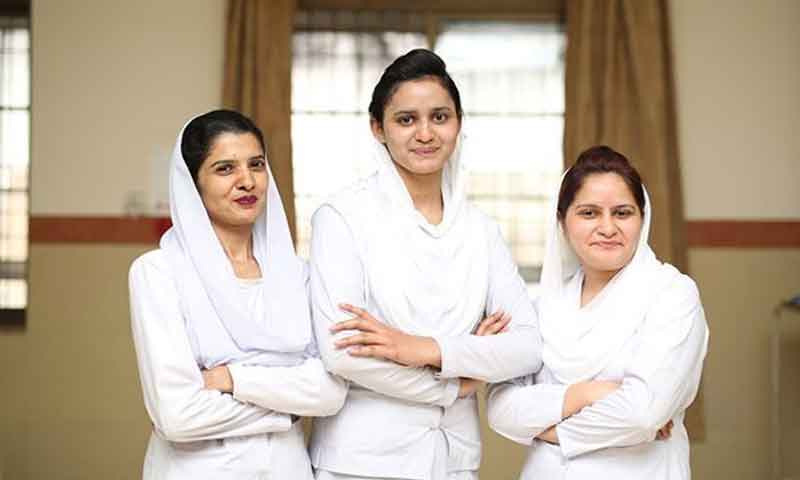 پنجاب میں نرسز کے سروس اسٹرکچر کو اپ گریڈ کرنے کی منظوری