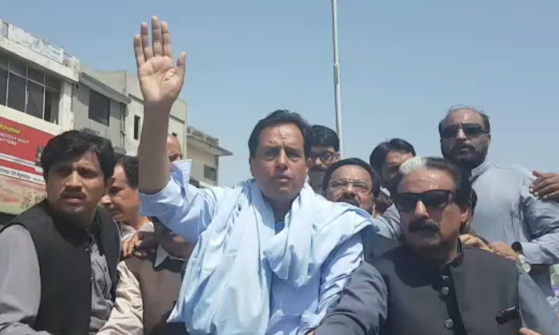 کیپٹن ریٹائرڈ صفدر کی ہوٹل سے گرفتاری کی فوٹیج سامنے آگئی