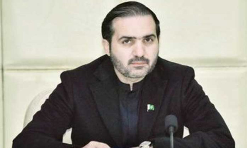 موٹروے پر سینیٹر مرزا محمد آفریدی کی گاڑی پر نامعلوم افراد کا حملہ موٹروے پر سینیٹر مرزا محمد آفریدی پر نامعلوم افراد کا حملہ