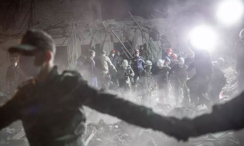 آذربائیجان پر فضائی حملہ، 21 شہری جاں بحق