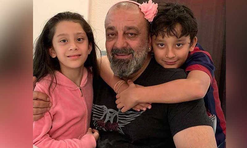 سنجے دت نے کینسر کو شکست دے دی