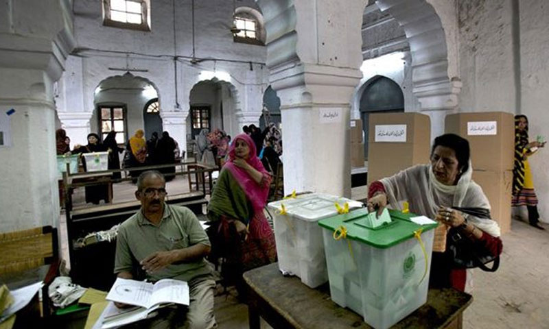 گلگت بلتستان انتخابات:12حلقوں کےنتائج موصول، پی ٹی آئی کو برتری