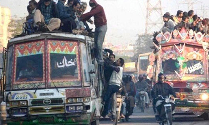 کراچی میں کتنی بسیں ہیں؟ کراچی میں کتنی بسیں ہیں؟