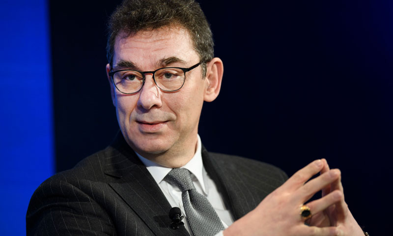 کورونا:معمولات زندگی کب بحال ہونگے؟ فائزر کے سربراہ نے بتادیا