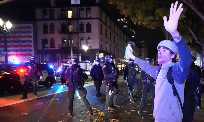 امریکہ: پولیس اور مظاہرین کے درمیان جھڑپیں