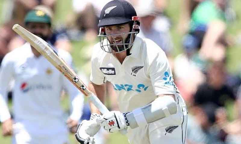 پہلا ٹیسٹ: نیوزی لینڈ نے تین کھلاڑیوں کے نقصان پر 222 رنز بنا لیے